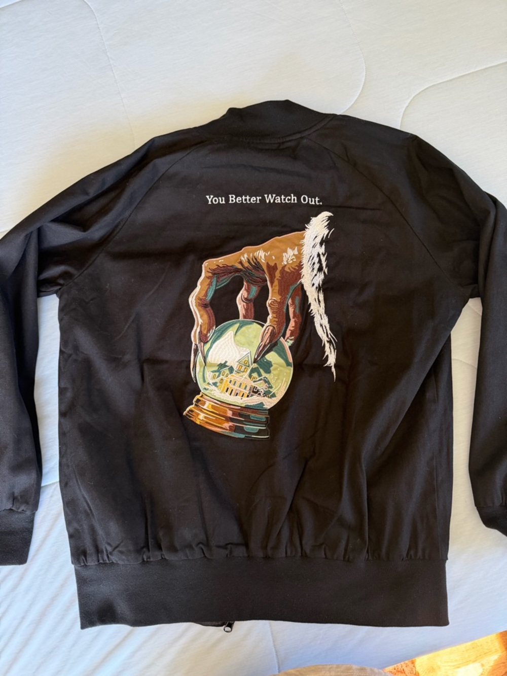 Krampus Movie - Middle of Beyond - reversible Black and Red Embroidered Jacket - Picture 4 of 5